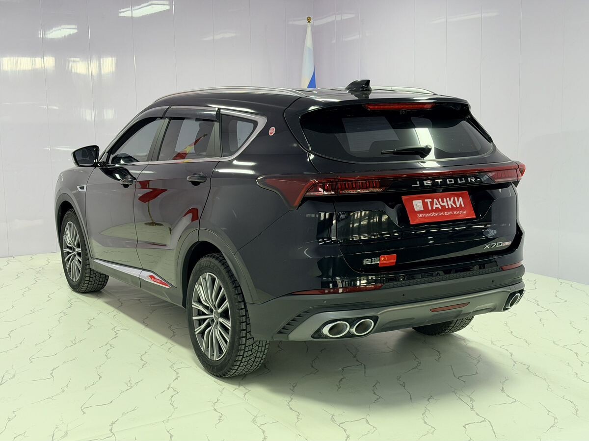 Jetour X70 Plus 2022 - фото автомобиля