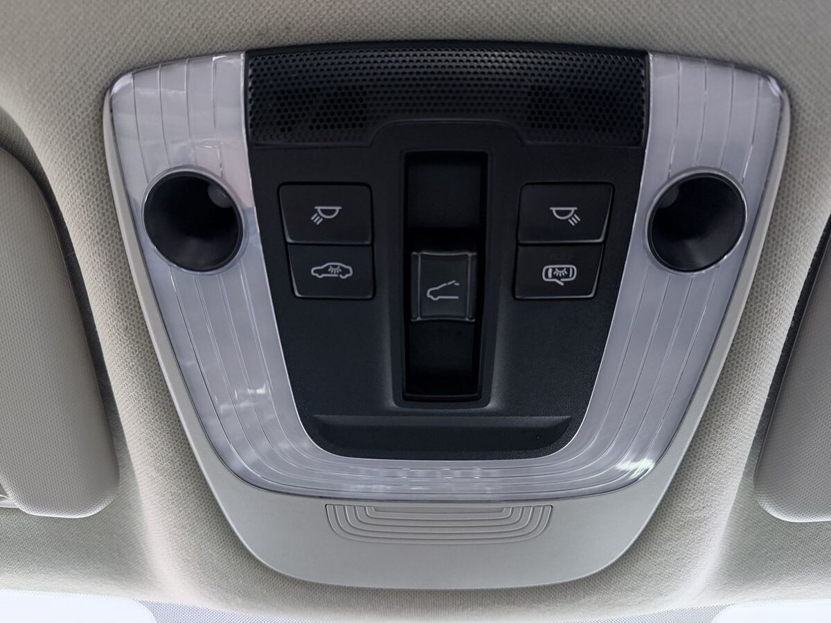 Kia KX3 2022 - фото автомобиля