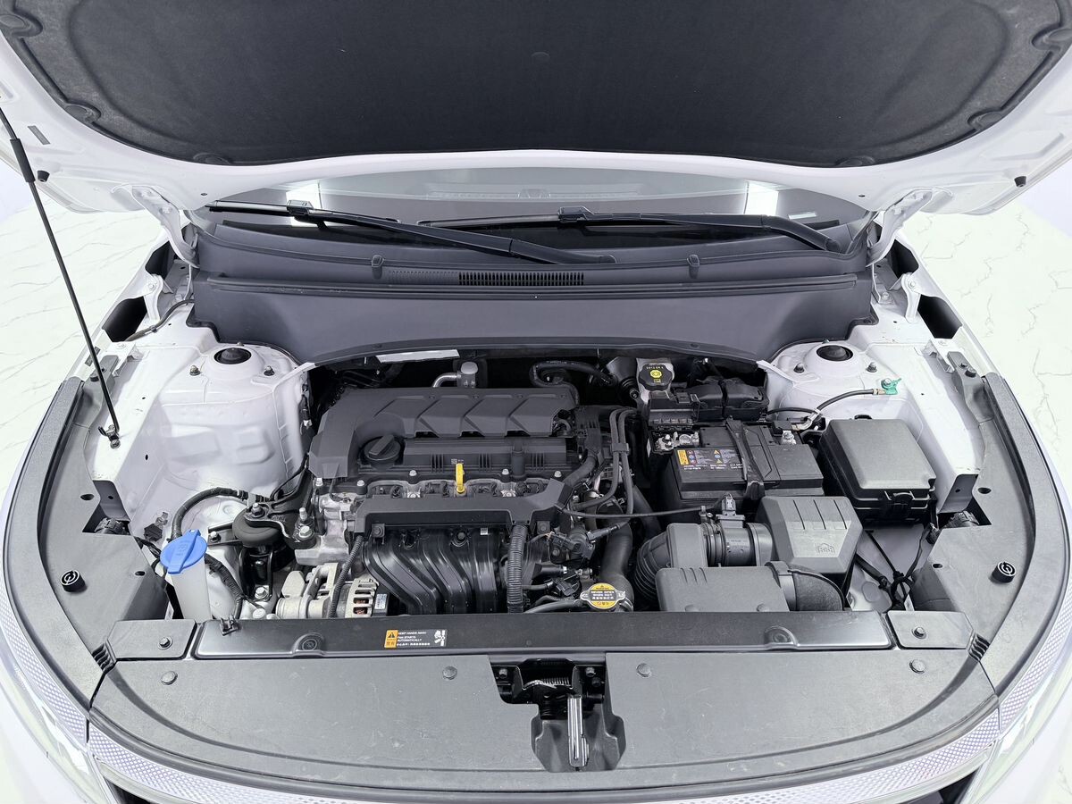 Kia KX3 2022 - фото автомобиля