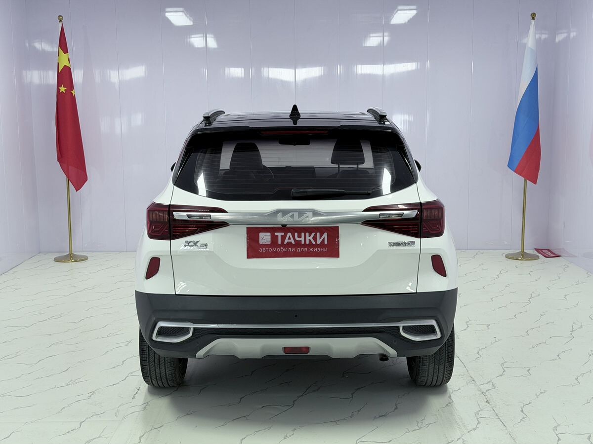 Kia KX3 2022 - фото автомобиля