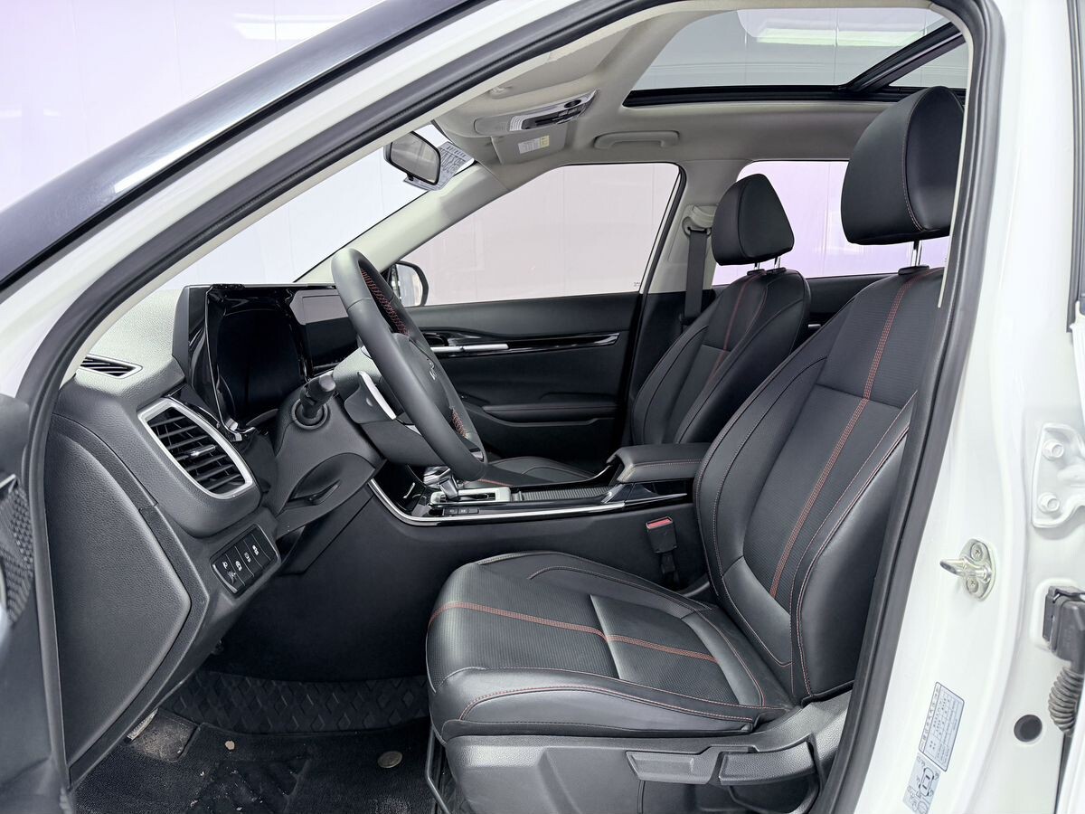 Kia KX3 2022 - фото автомобиля