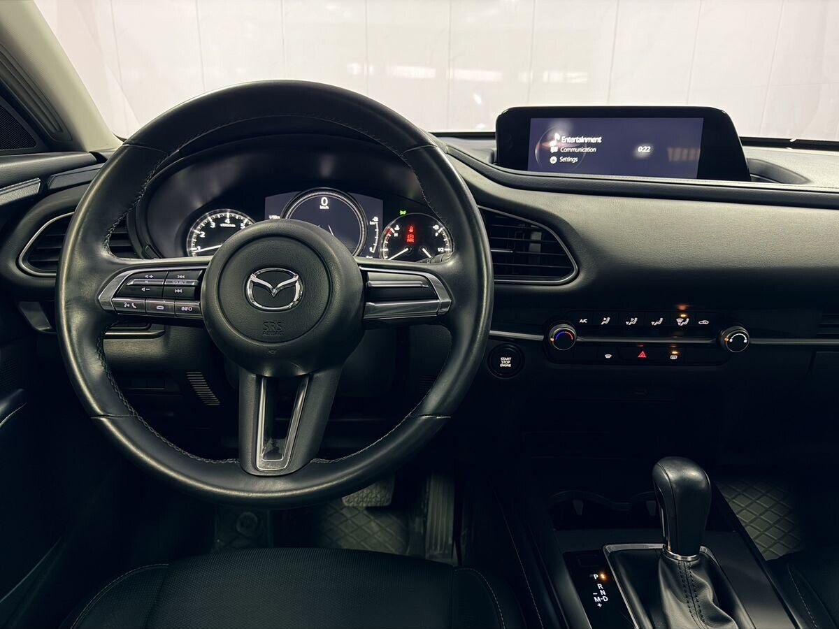 Mazda CX-30 2022 - фото автомобиля