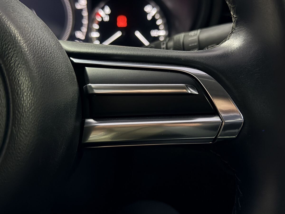 Mazda CX-30 2022 - фото автомобиля