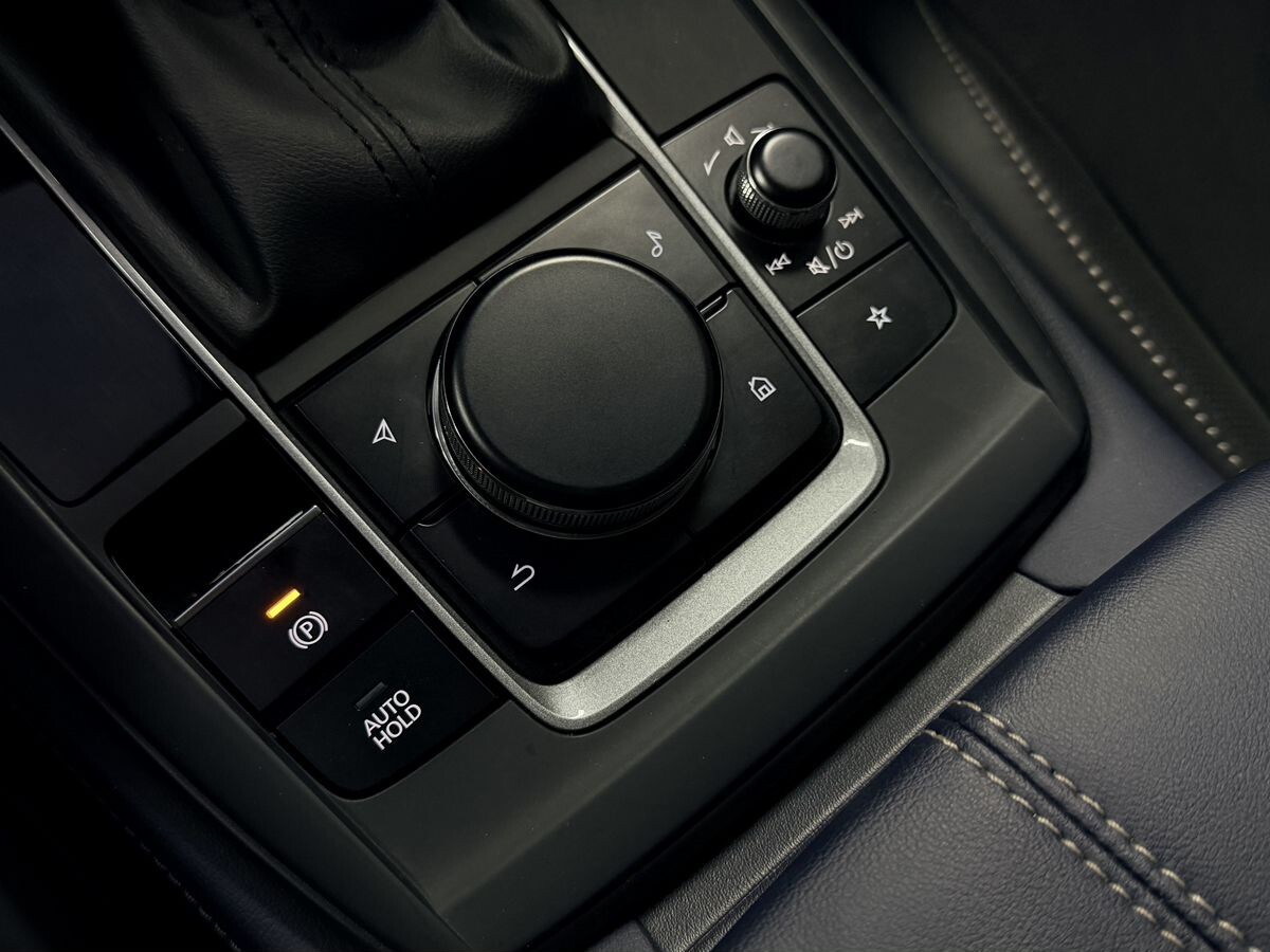 Mazda CX-30 2022 - фото автомобиля