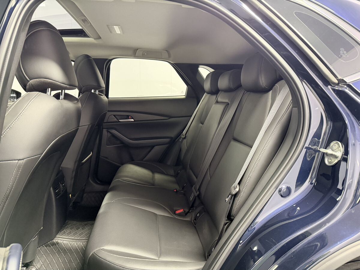 Mazda CX-30 2022 - фото автомобиля