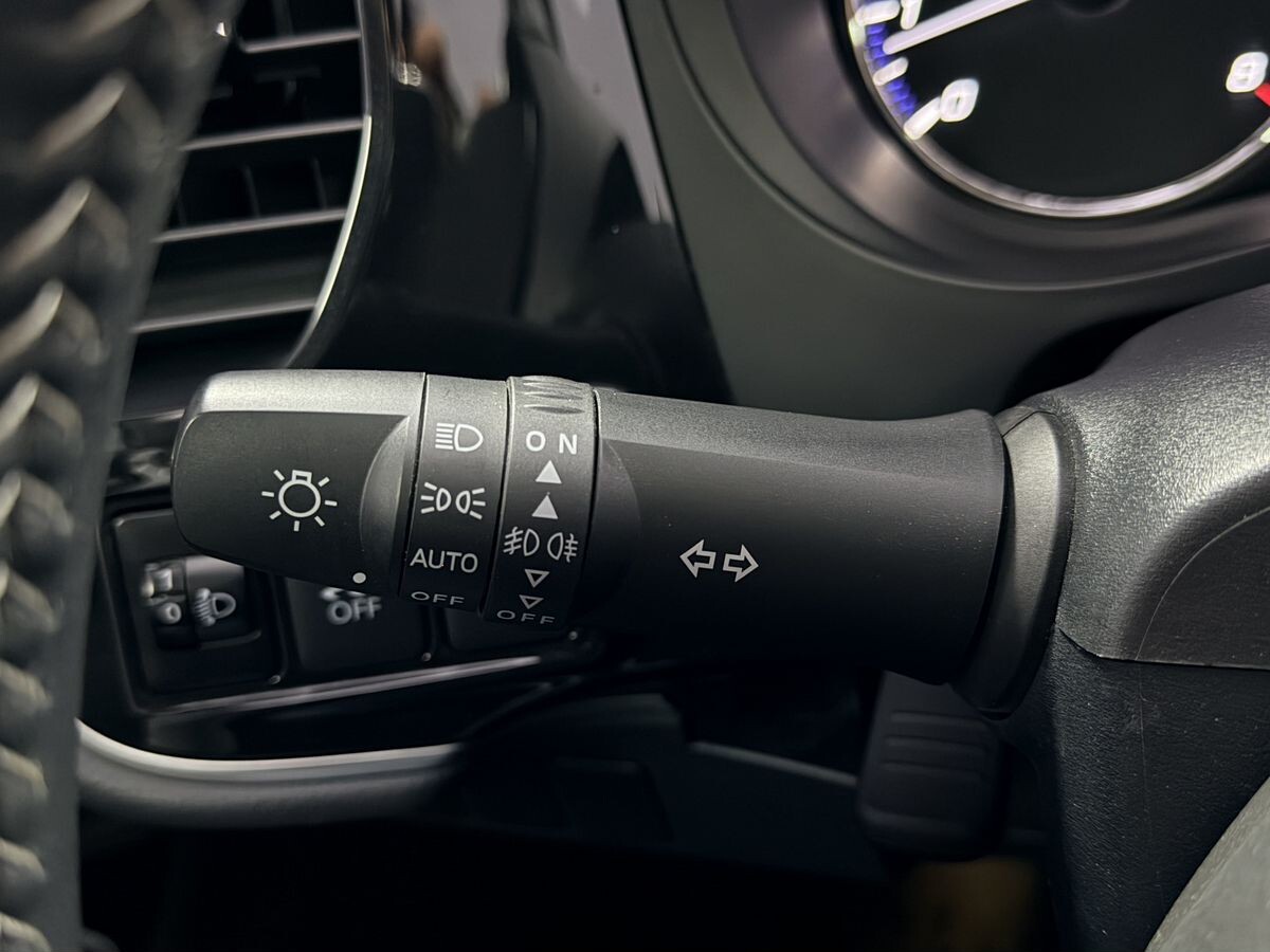 Mitsubishi Outlander 2021 - фото автомобиля