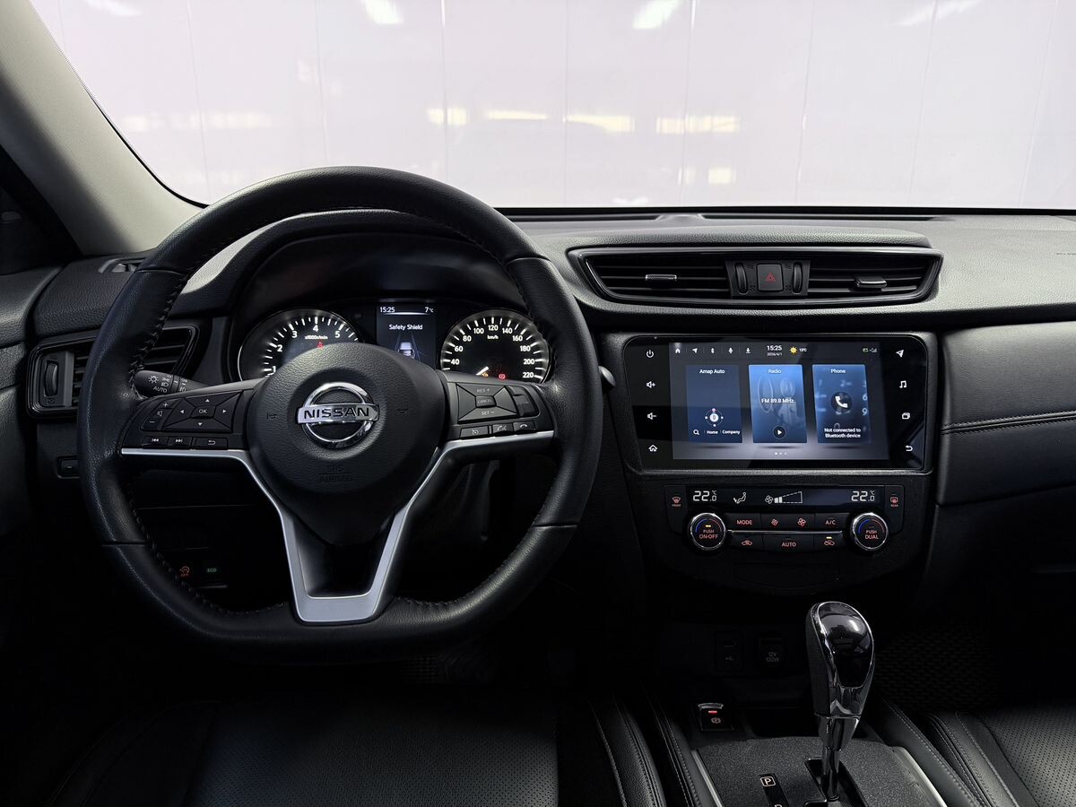 Nissan X-Trail 2022 - фото автомобиля