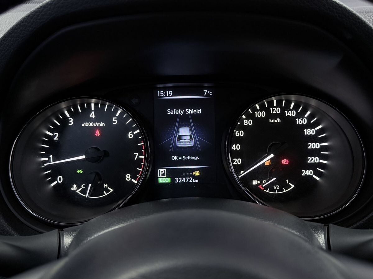 Nissan X-Trail 2022 - фото автомобиля