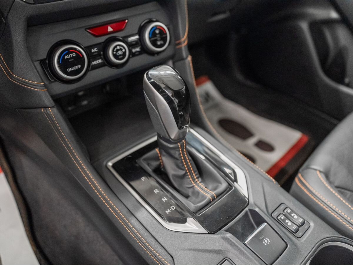 Subaru XV 2017 - фото автомобиля