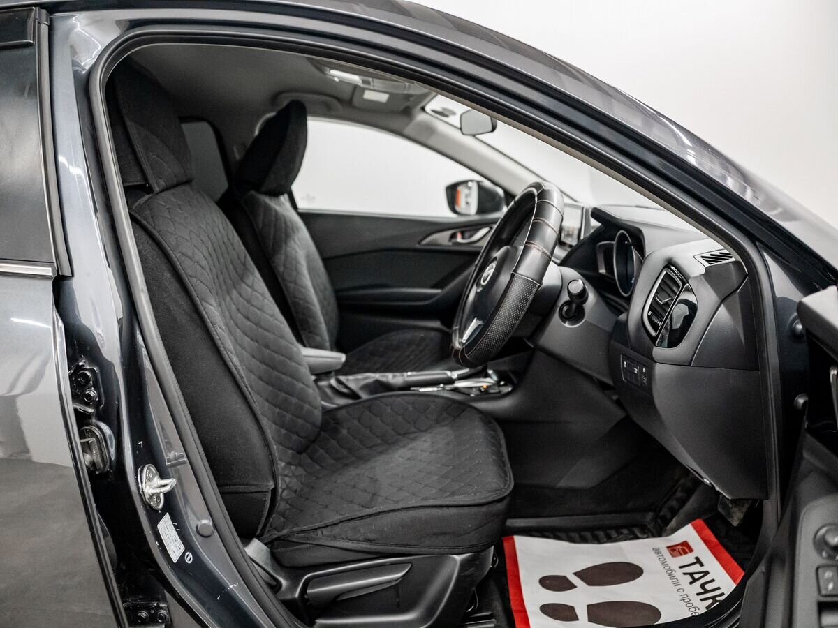 Mazda Axela 2015 - фото автомобиля