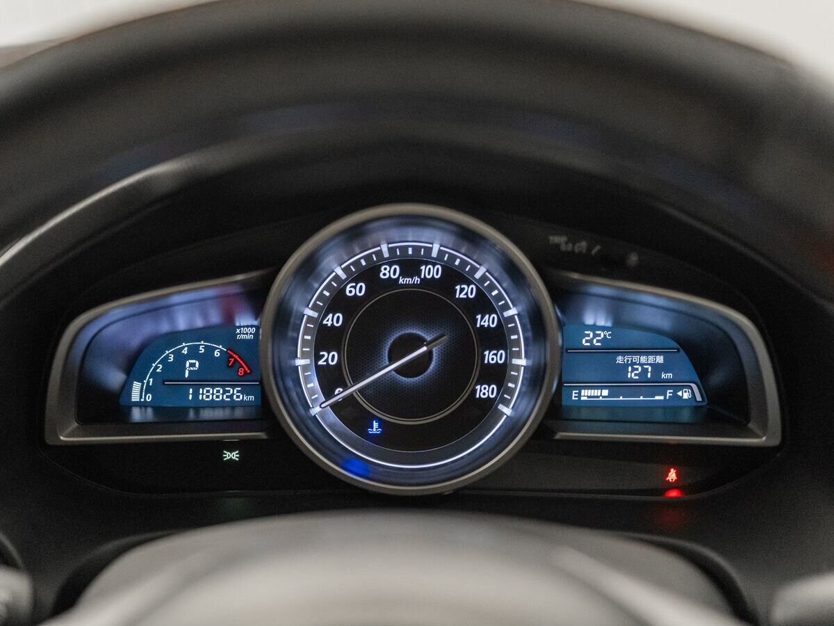 Mazda Axela 2015 - фото автомобиля