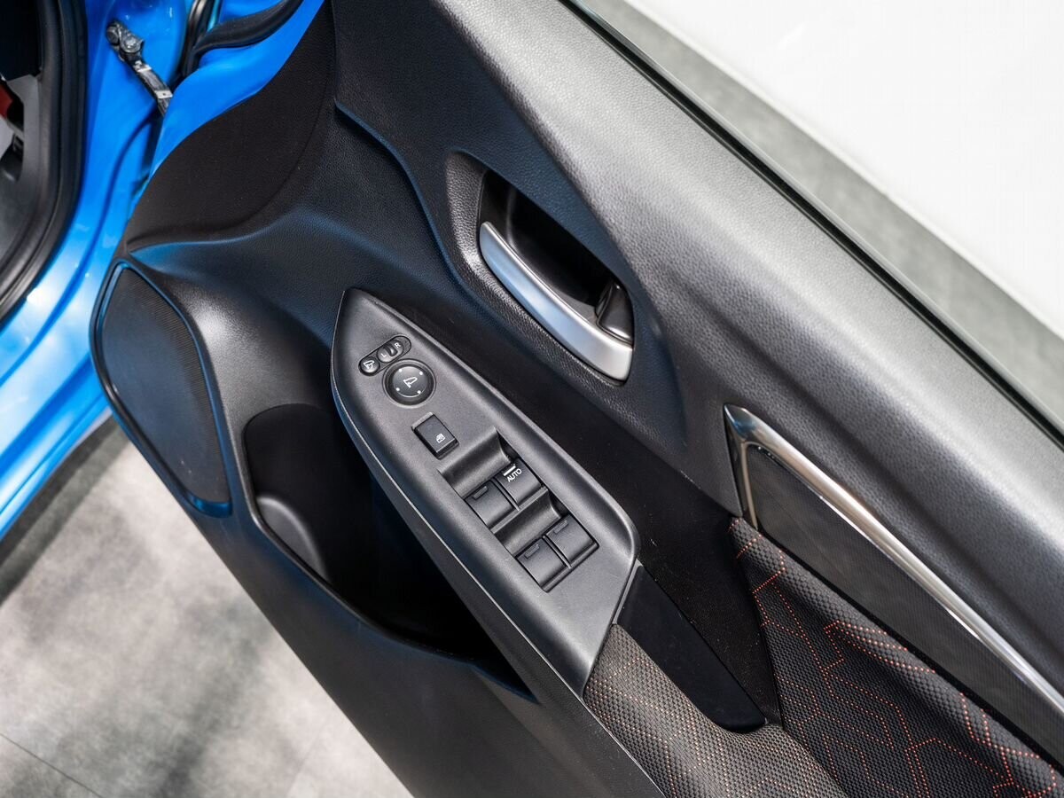 Honda Fit 2015 - фото автомобиля