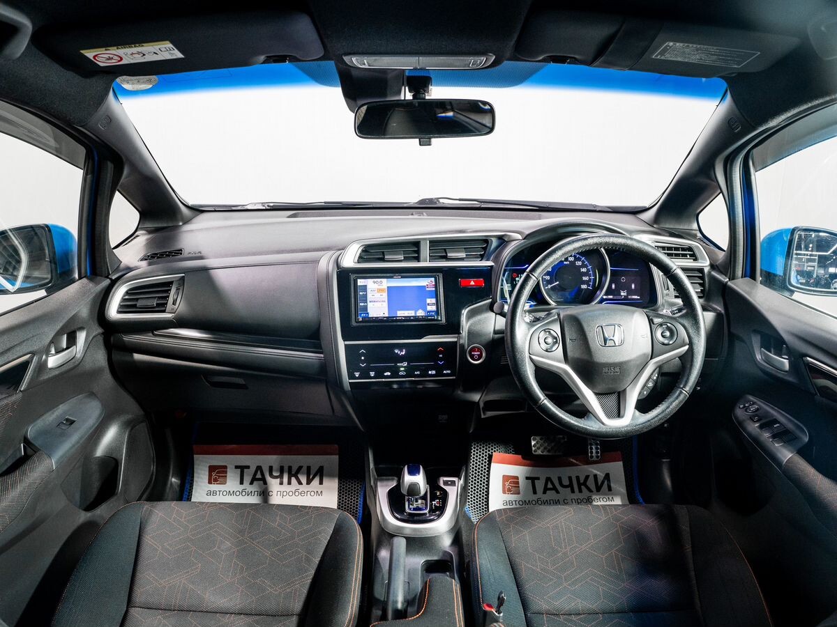Honda Fit 2015 - фото автомобиля
