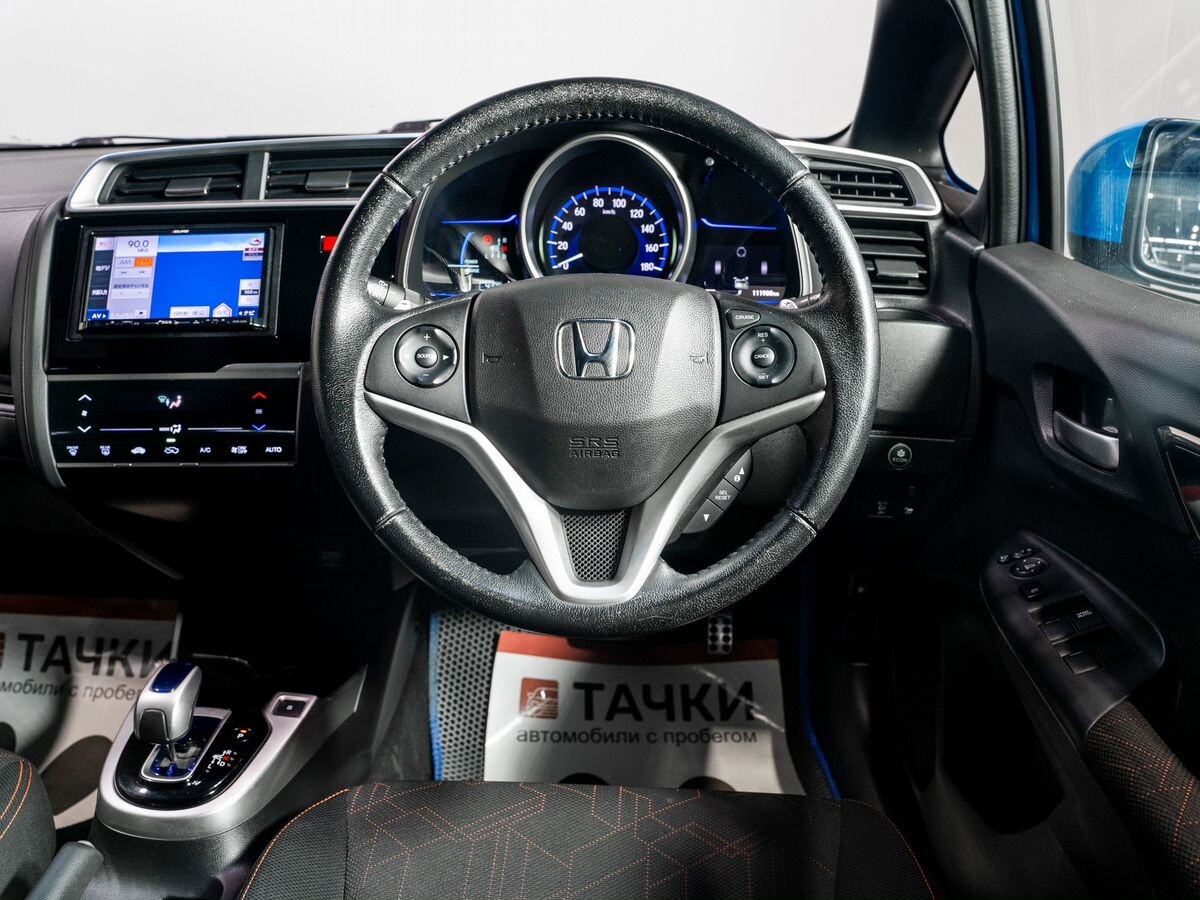 Honda Fit 2015 - фото автомобиля