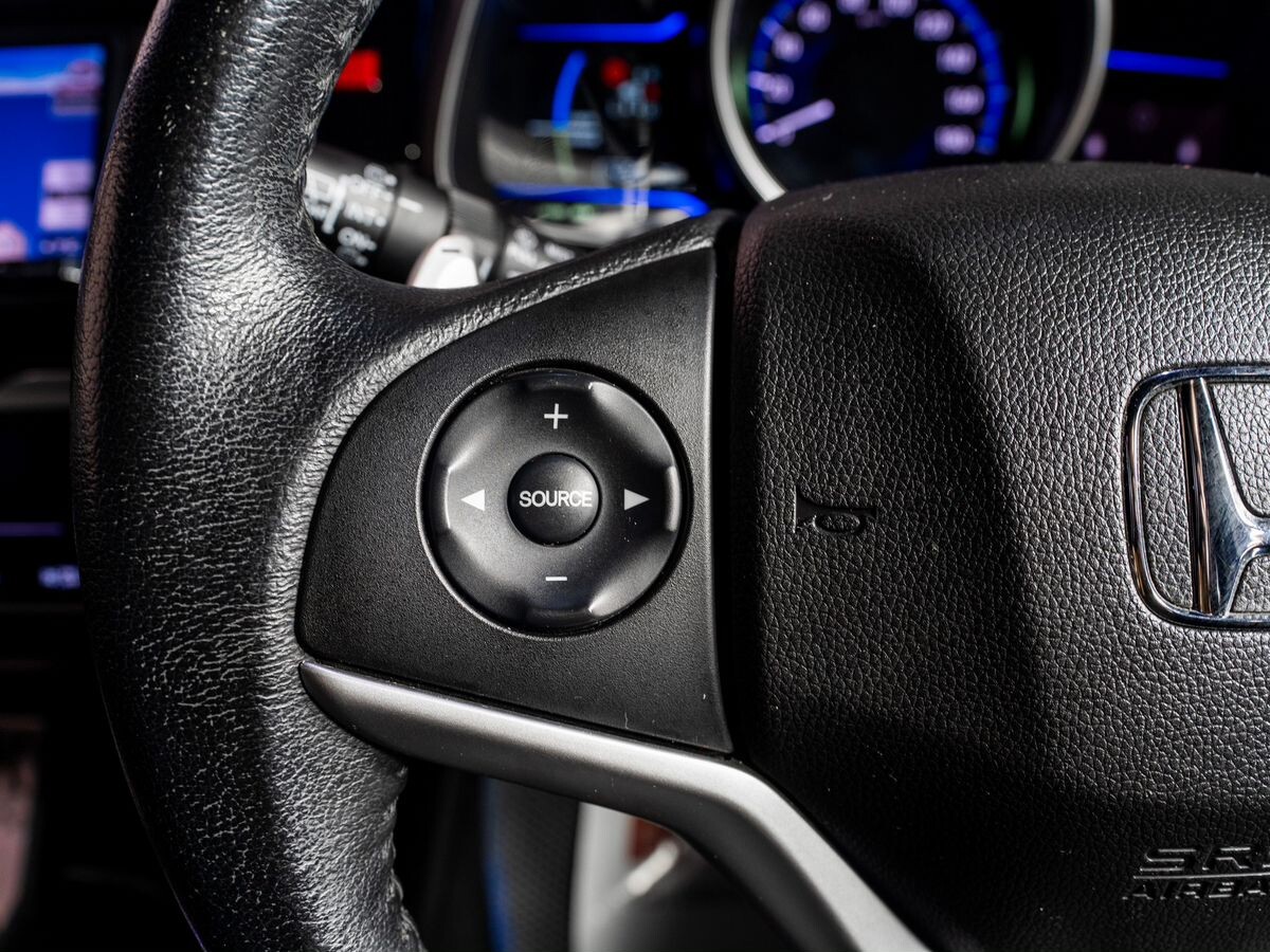 Honda Fit 2015 - фото автомобиля