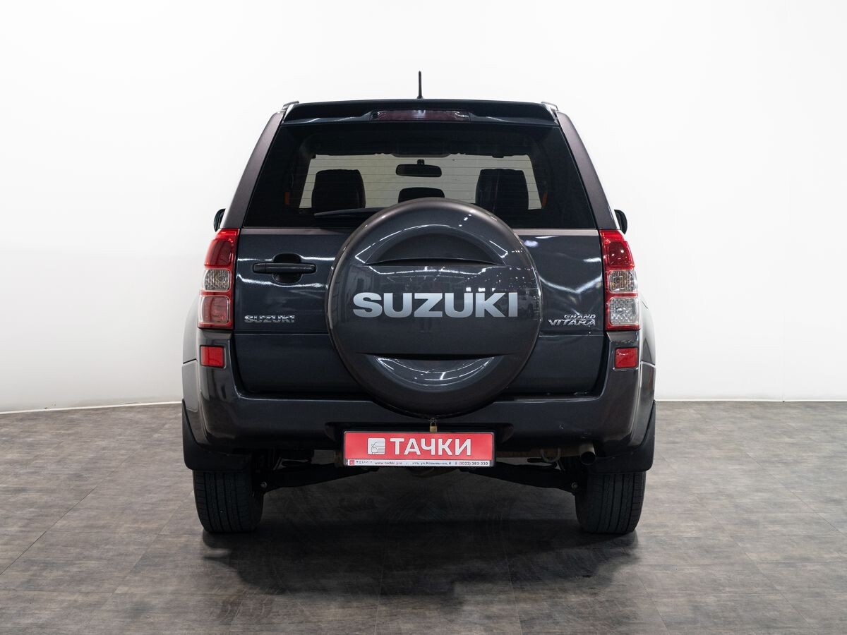 Suzuki Grand Vitara 2011 - фото автомобиля