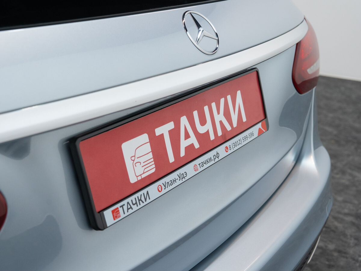 Mercedes-Benz C-Class 2018 - фото автомобиля