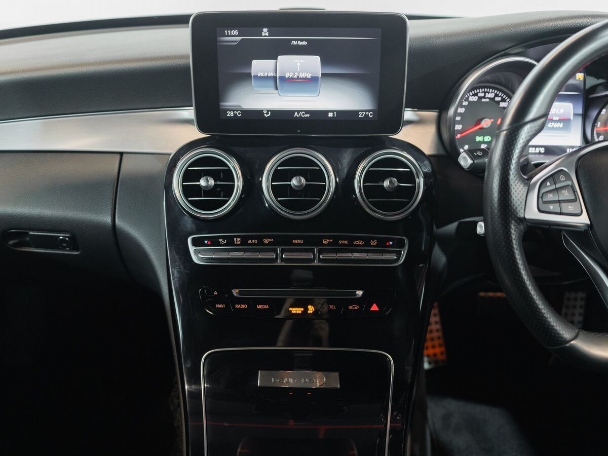 Mercedes-Benz C-Class 2018 - фото автомобиля