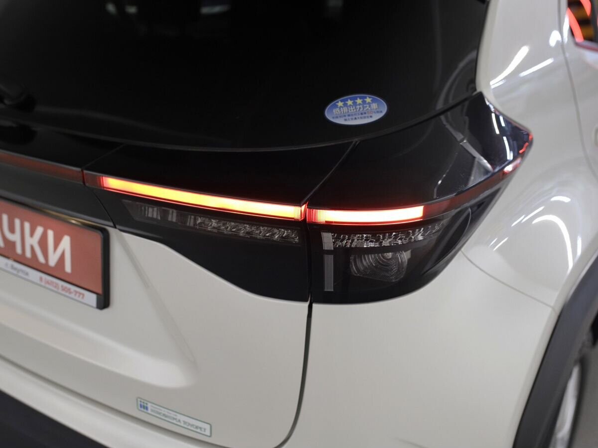 Toyota Yaris Cross 2020 - фото автомобиля