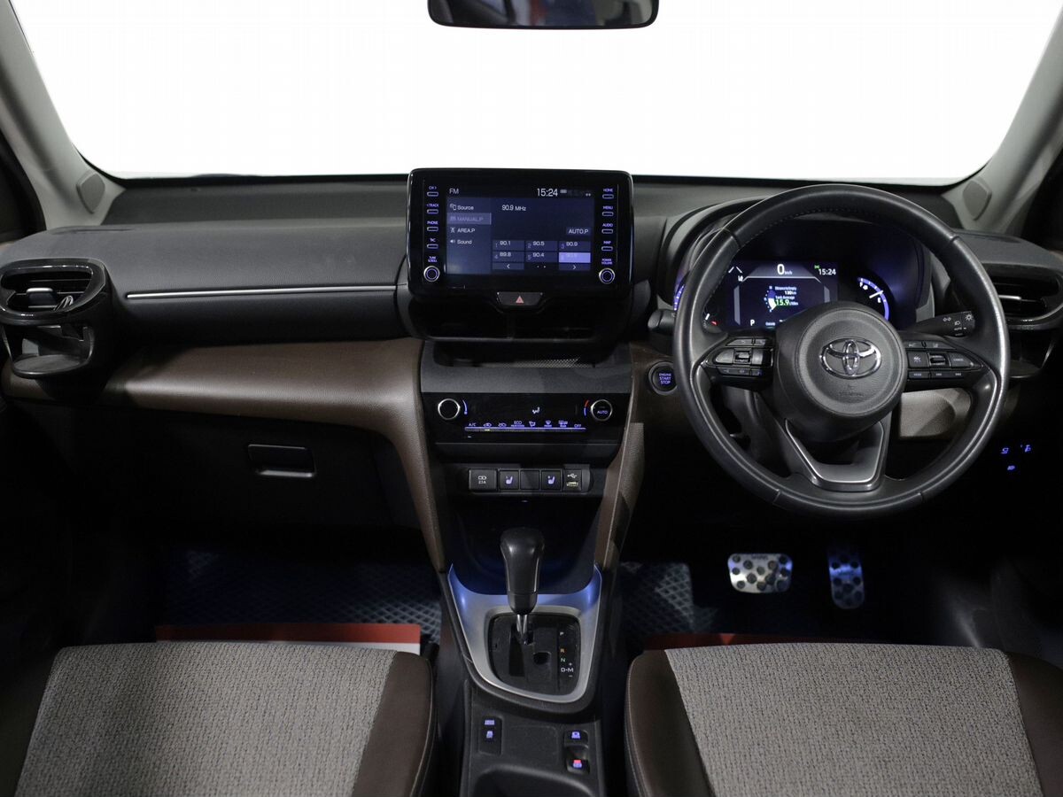 Toyota Yaris Cross 2020 - фото автомобиля