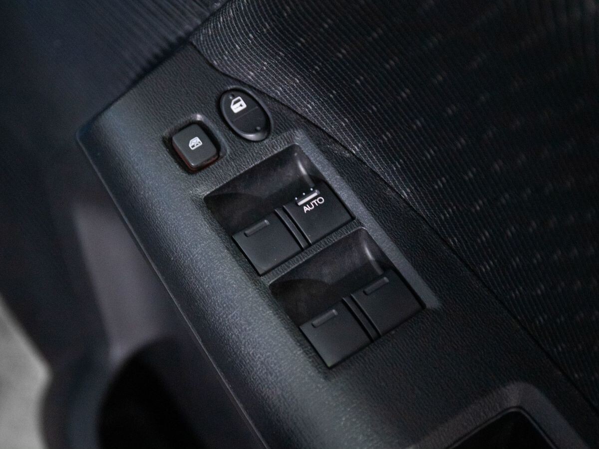 Honda Freed 2013 - фото автомобиля