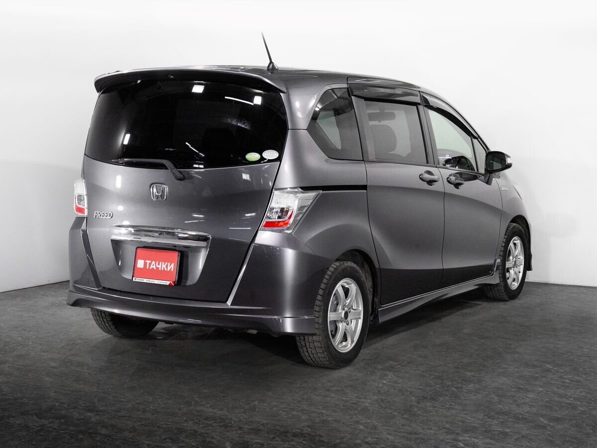 Honda Freed 2013 - фото автомобиля