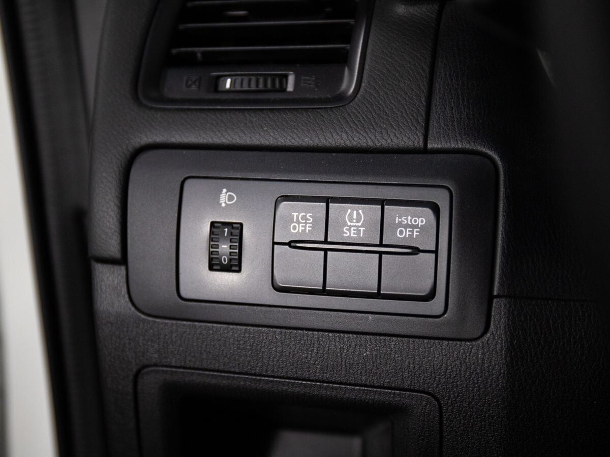 Mazda CX-5 2012 - фото автомобиля