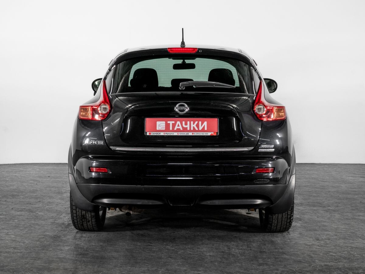 Nissan Juke 2011 - фото автомобиля