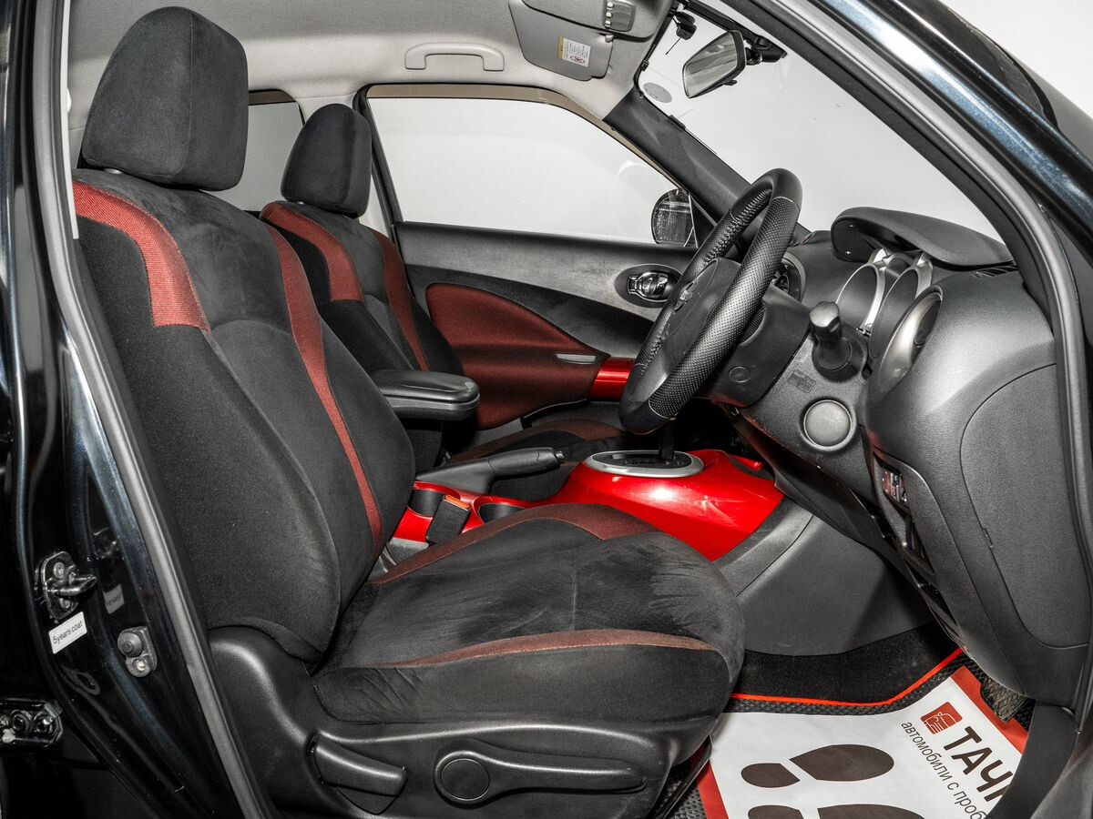 Nissan Juke 2011 - фото автомобиля