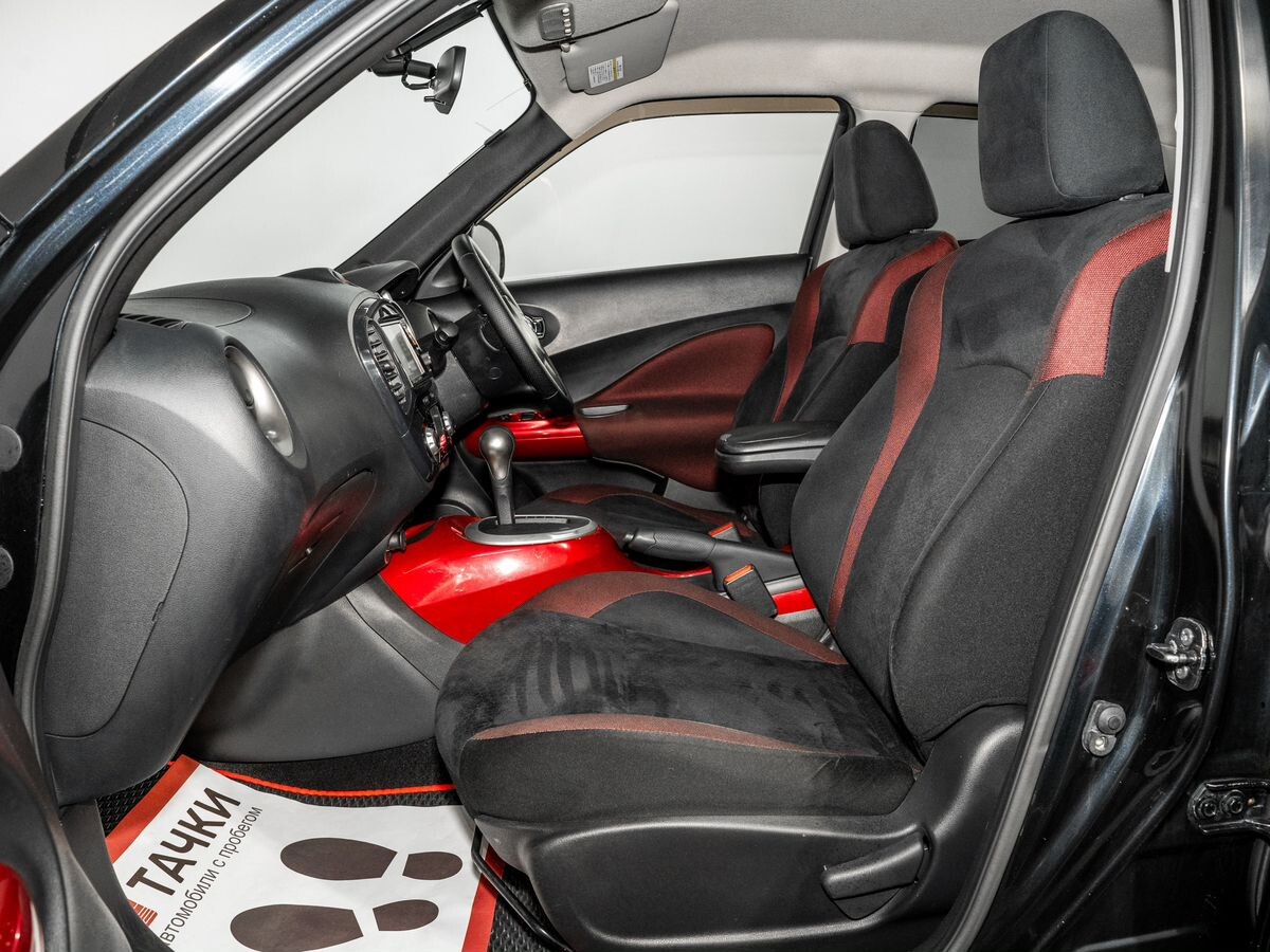 Nissan Juke 2011 - фото автомобиля