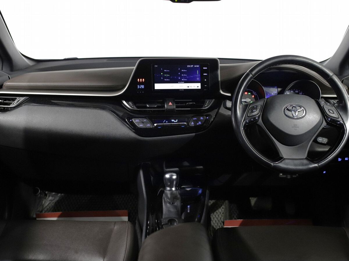Toyota C-HR 2018 - фото автомобиля