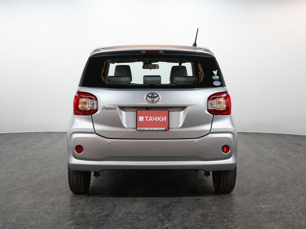 Toyota Passo 2016 - фото автомобиля