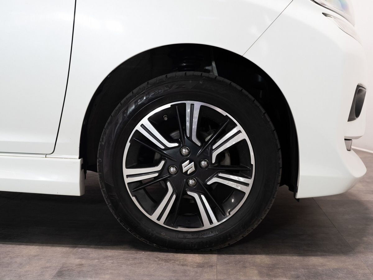 Suzuki Solio 2019 - фото автомобиля