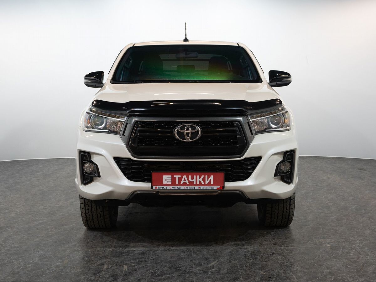 Toyota Hilux 2019 - фото автомобиля