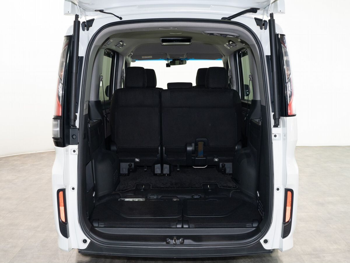 Honda Stepwgn 2020 - фото автомобиля