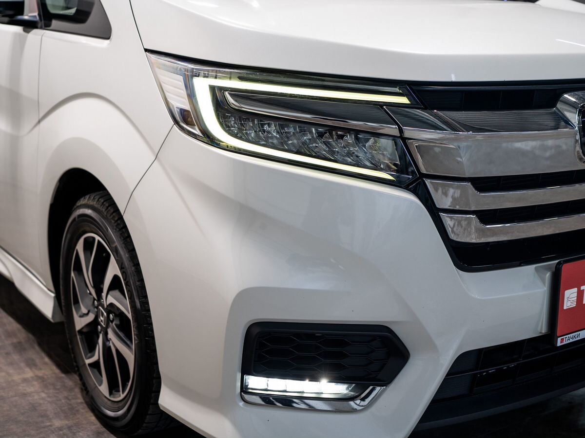 Honda Stepwgn 2020 - фото автомобиля