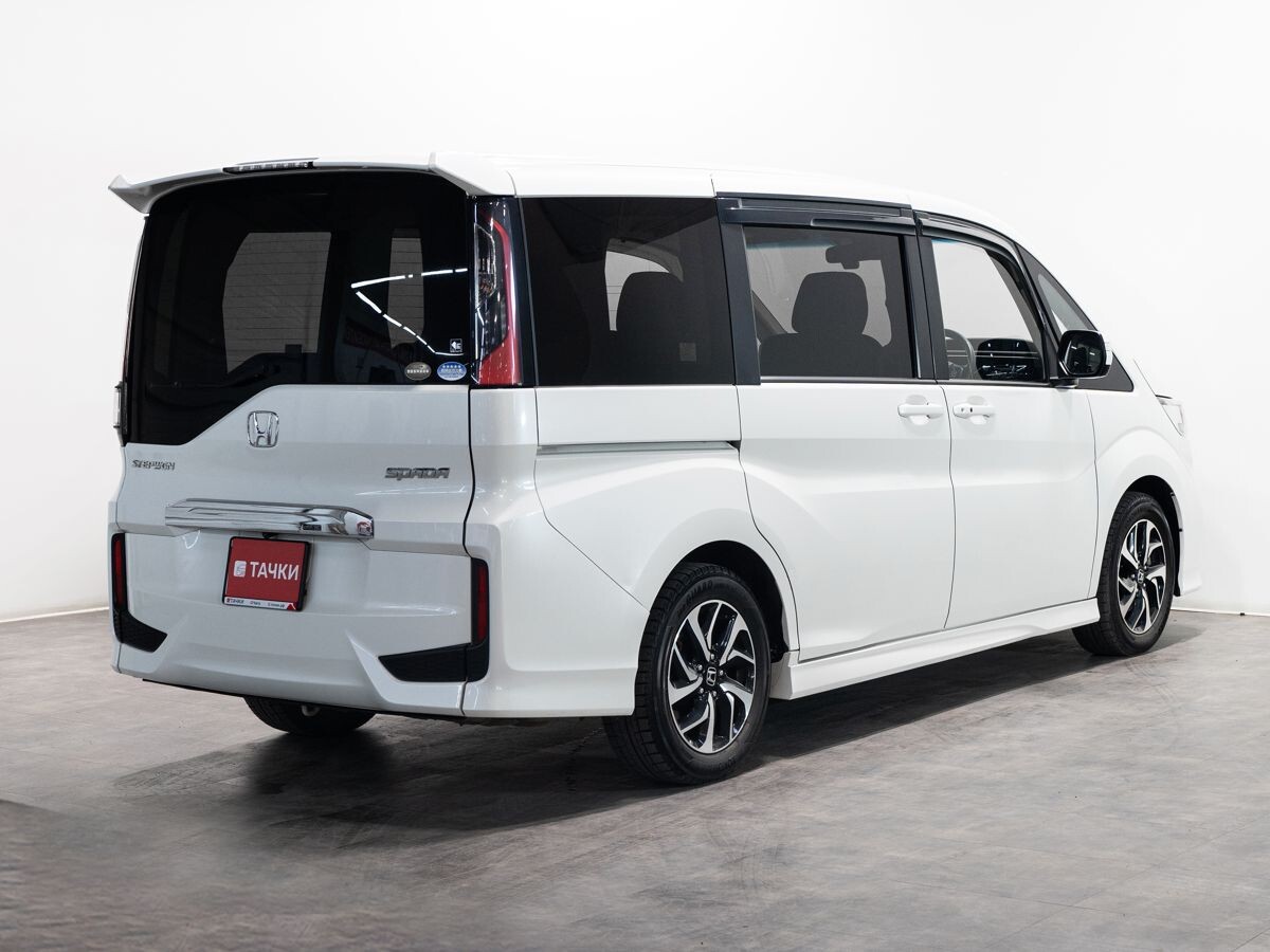Honda Stepwgn 2020 - фото автомобиля