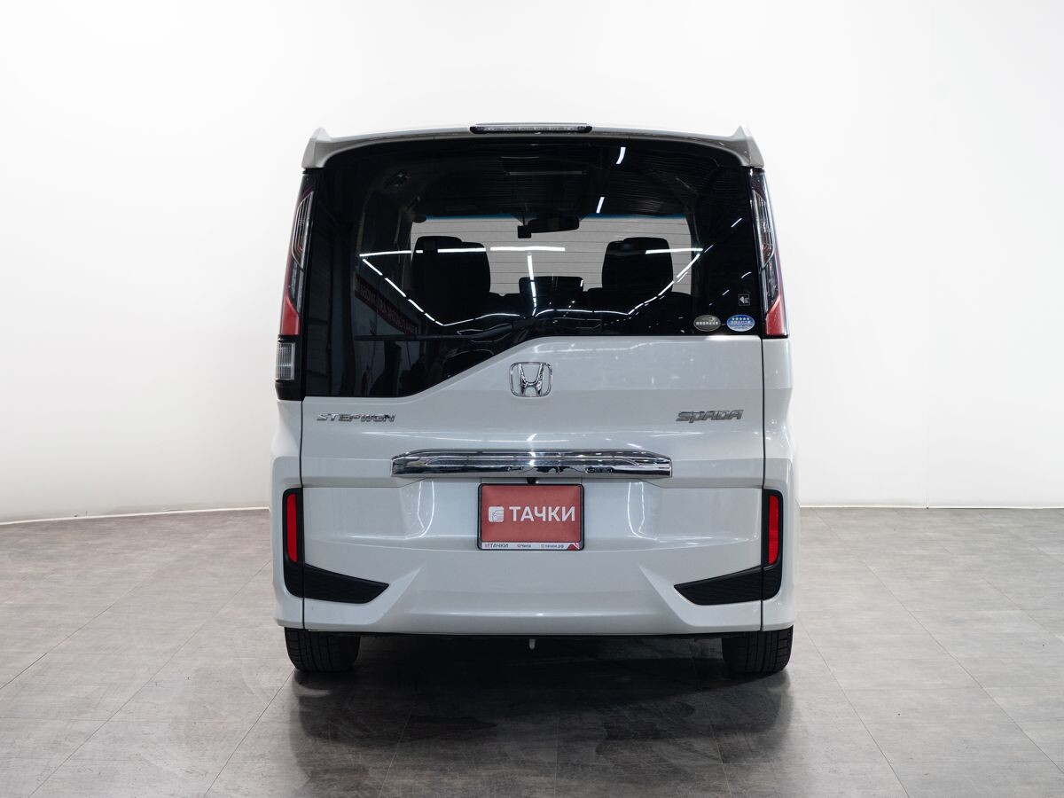 Honda Stepwgn 2020 - фото автомобиля