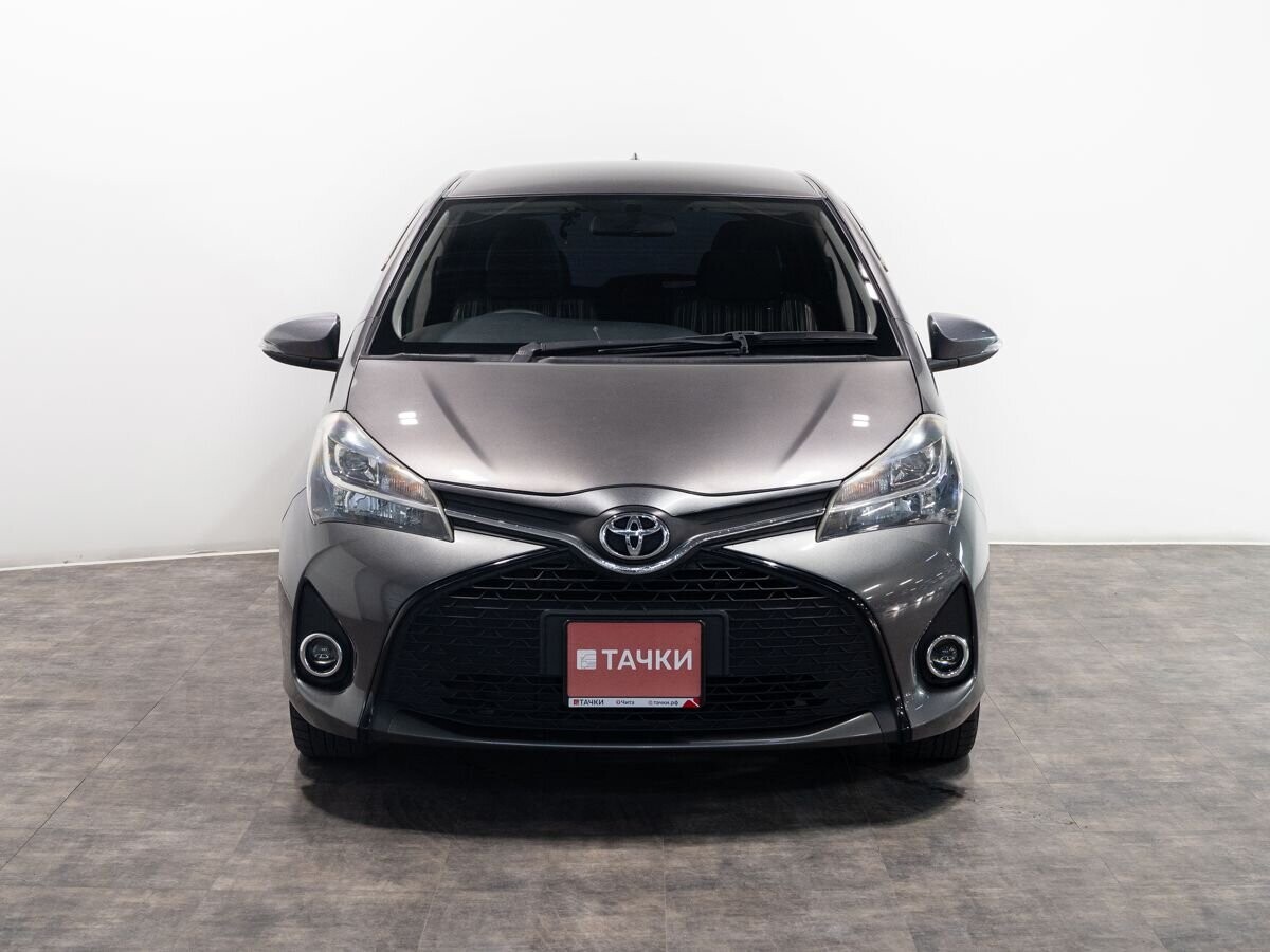 Toyota Vitz 2014 - фото автомобиля