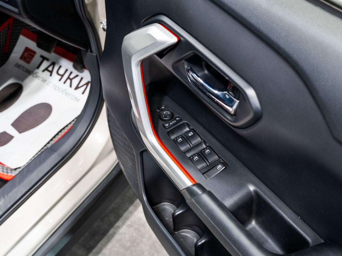 Toyota Raize 2020 - фото автомобиля