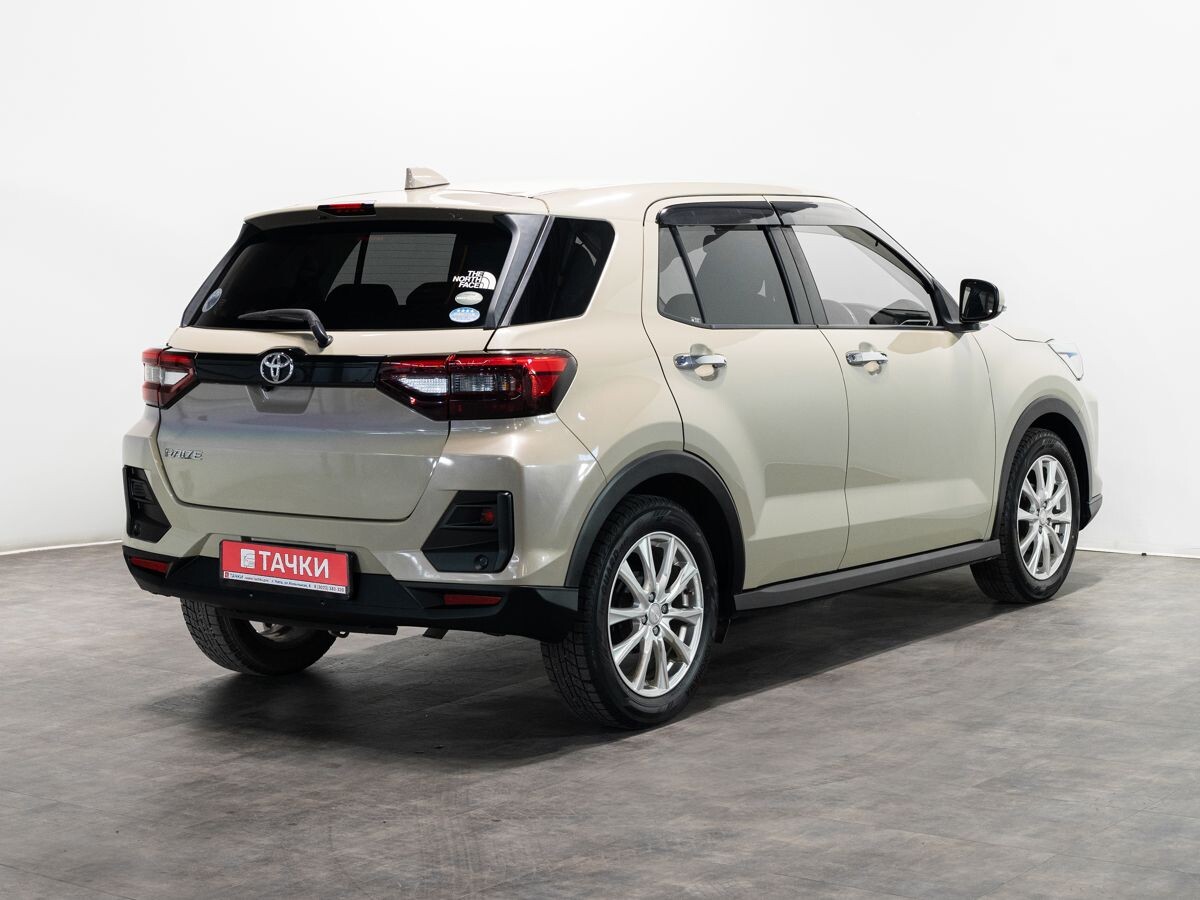 Toyota Raize 2020 - фото автомобиля