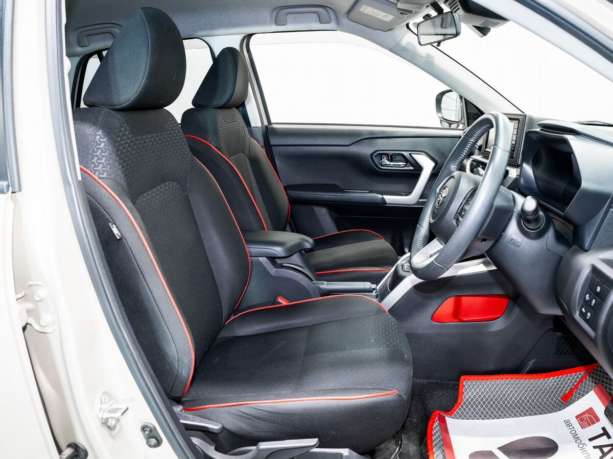 Toyota Raize 2020 - фото автомобиля