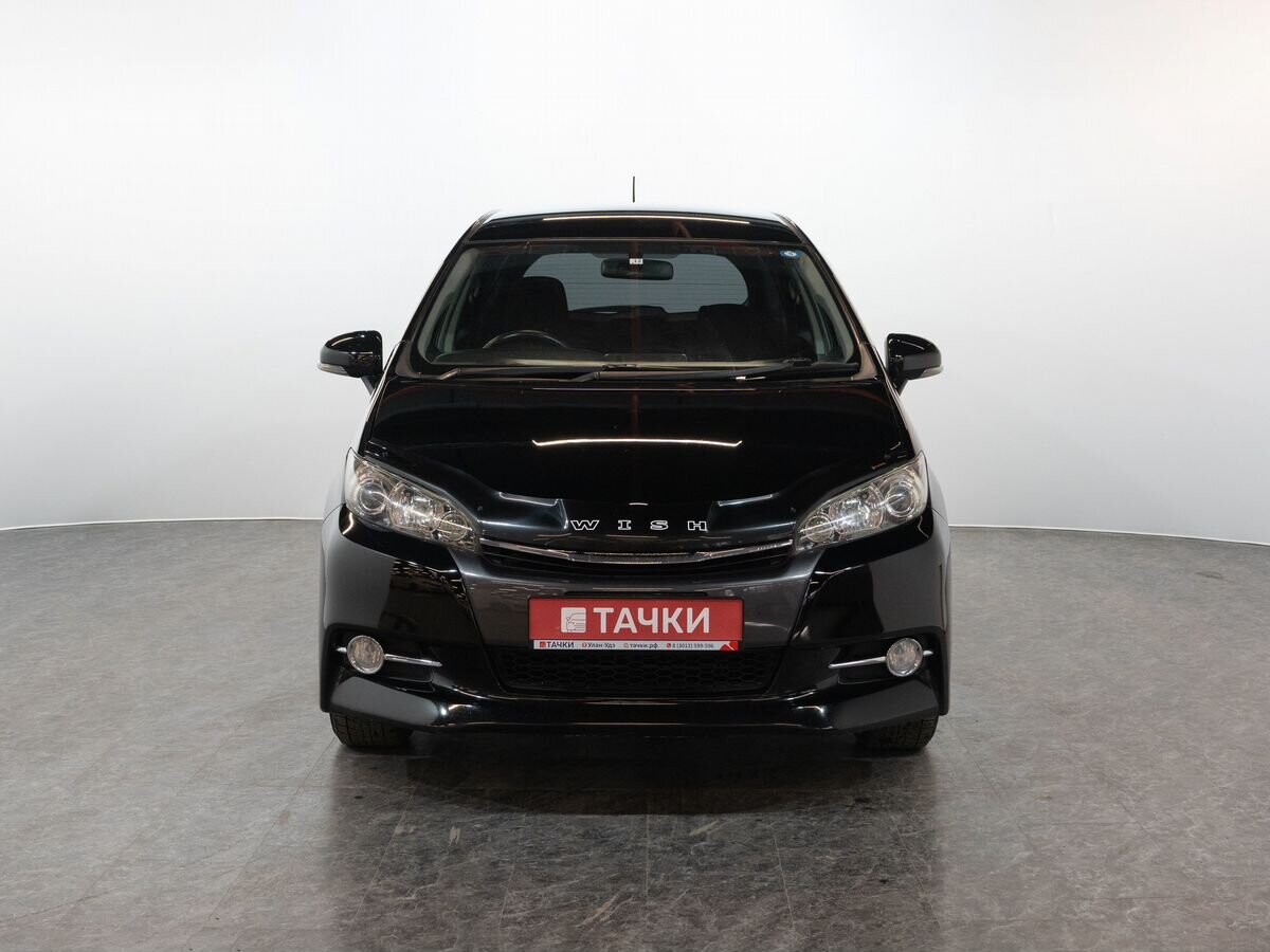 Toyota Wish 2013 - фото автомобиля