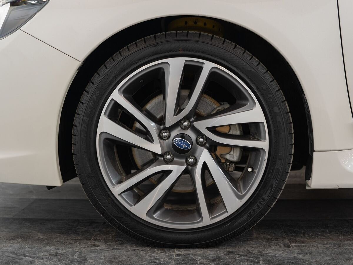 Subaru Levorg 2015 - фото автомобиля