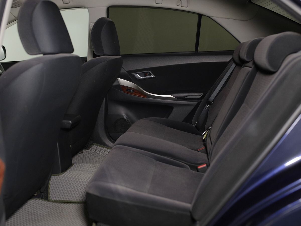 Toyota Premio 2011 - фото автомобиля