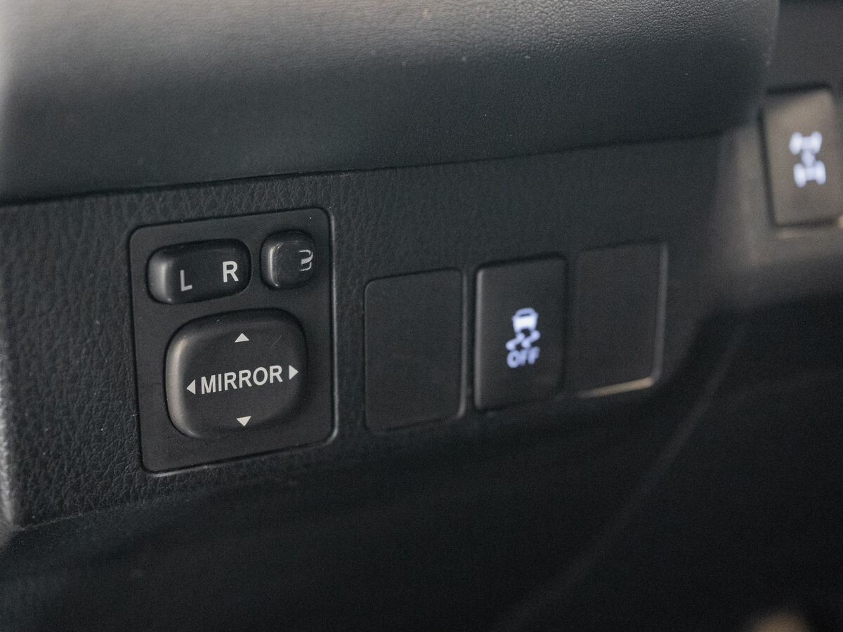 Toyota RAV4 2013 - фото автомобиля