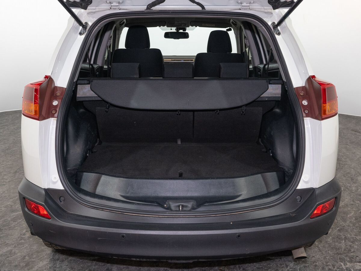 Toyota RAV4 2013 - фото автомобиля