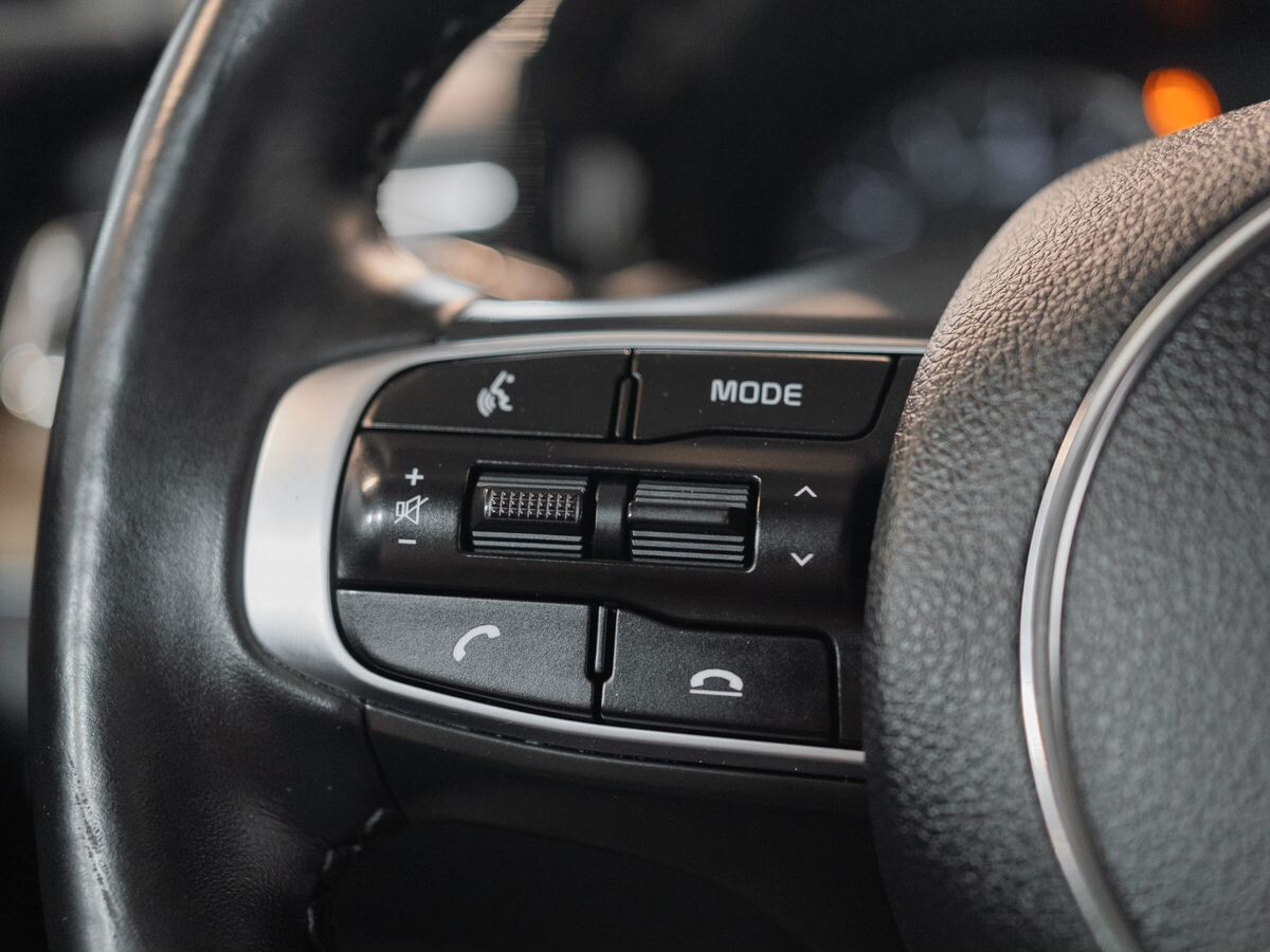 Kia K5 2021 - фото автомобиля