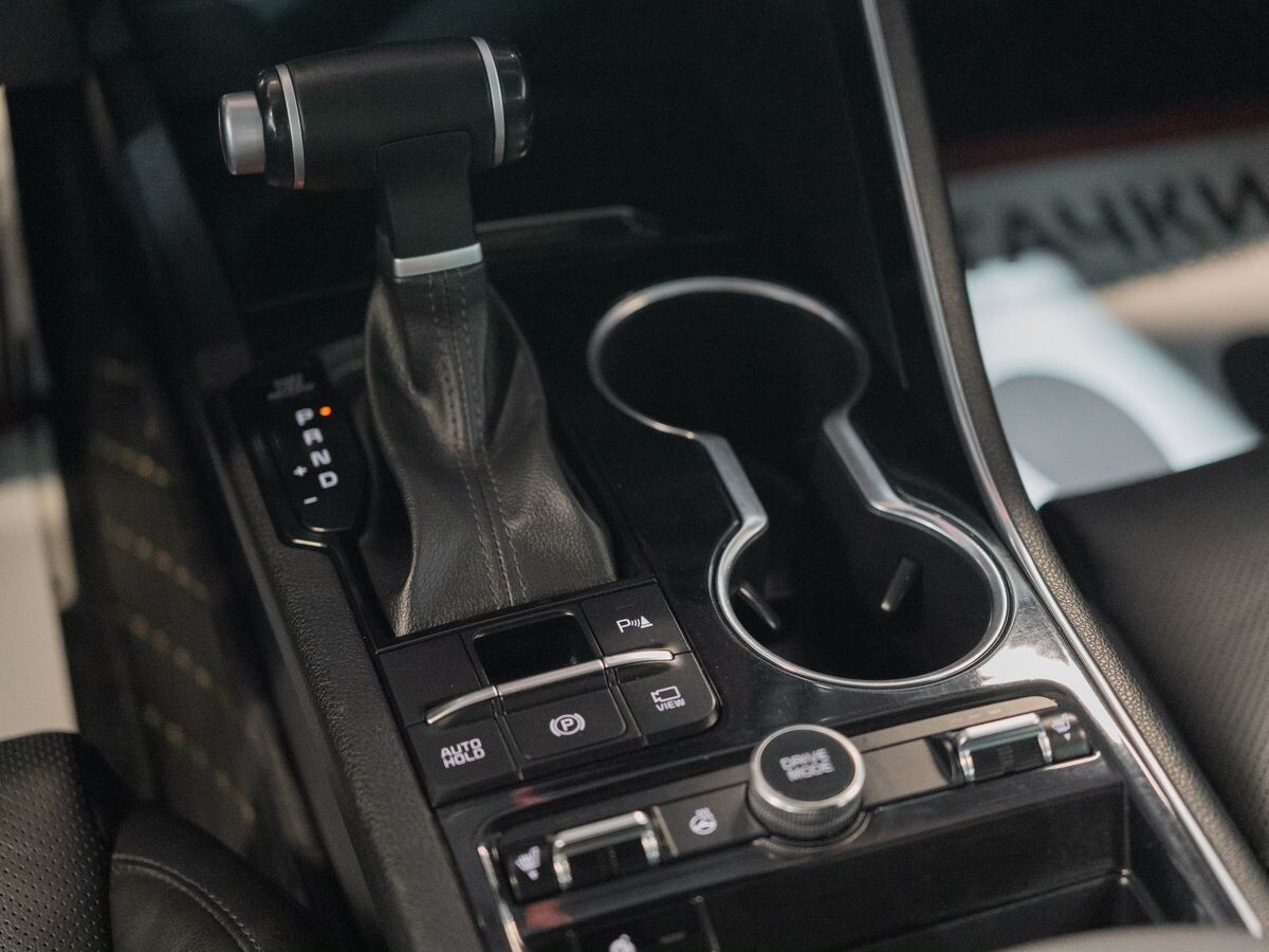 Kia K5 2021 - фото автомобиля