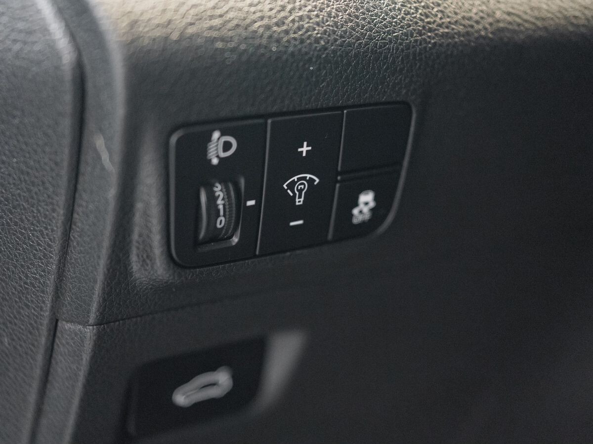 Kia K5 2021 - фото автомобиля